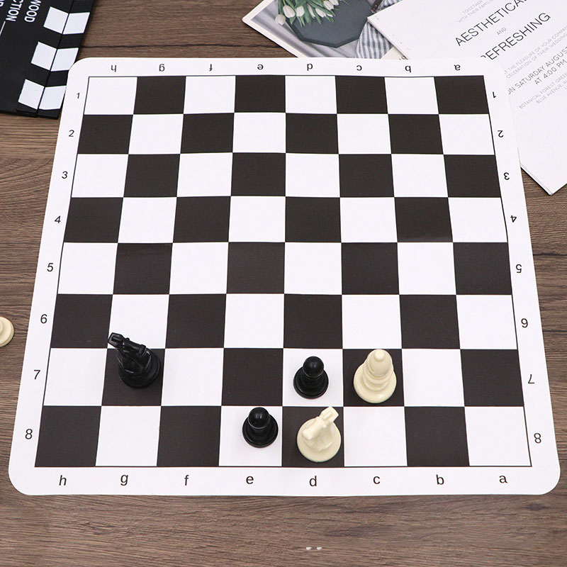 Składana Międzynarodowa Szacho – Board Game Quacks recenzja i cena
